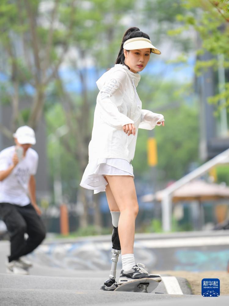 皇冠注册账号